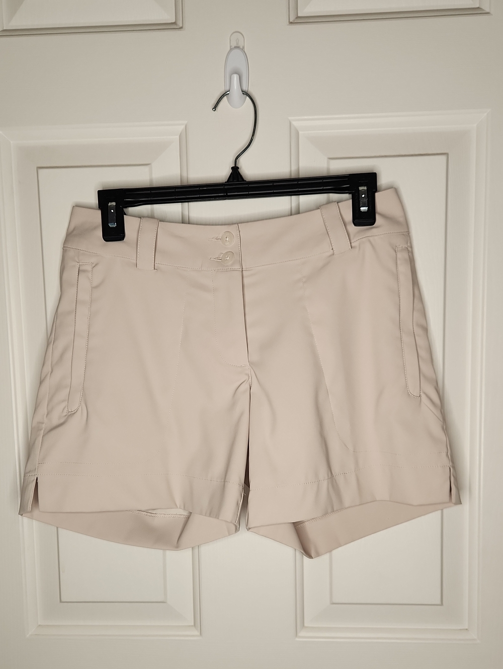 Nike Womens Khaki Golf Shorts Size 2